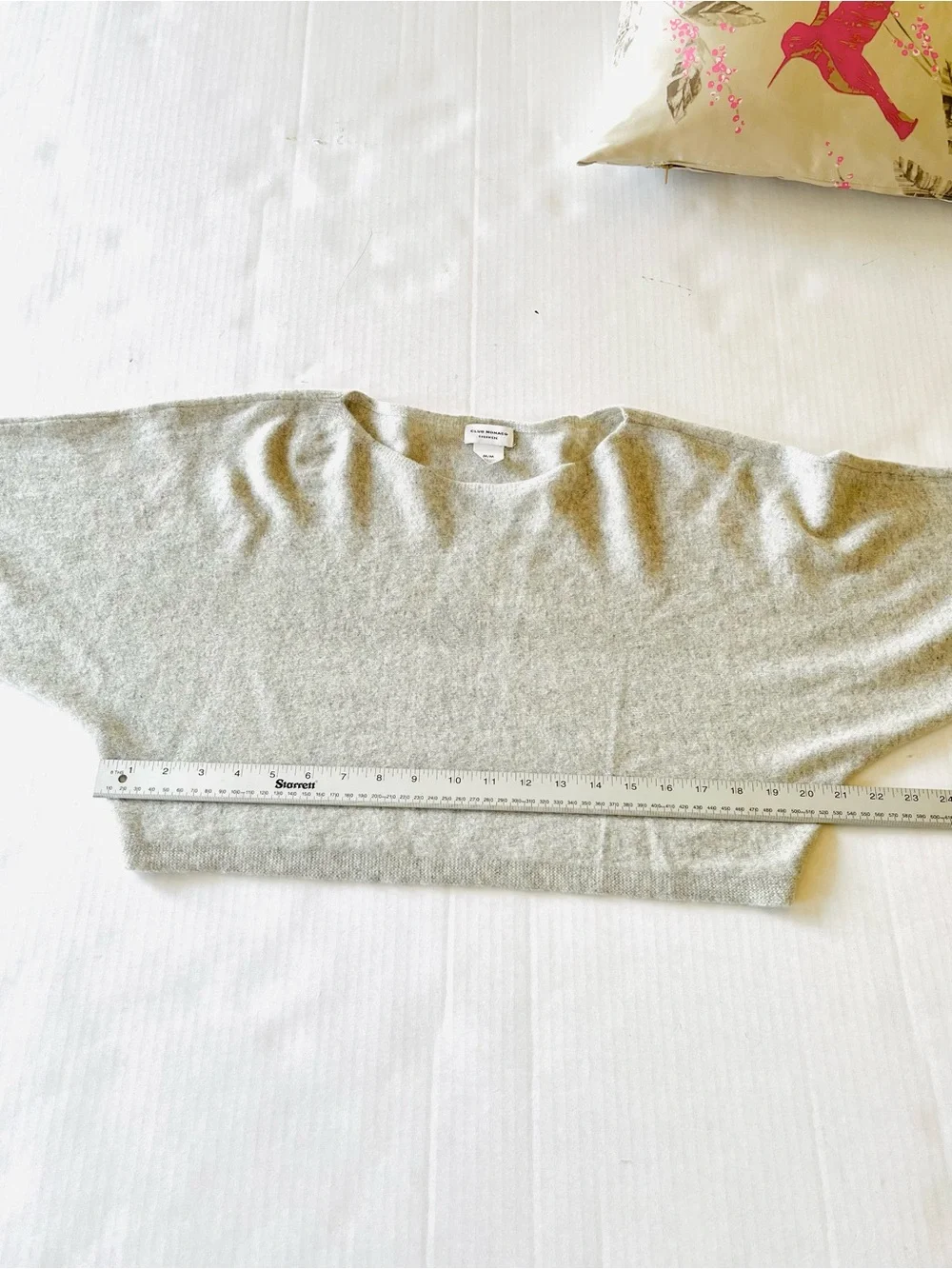 Club Monaco 100% cashmere light gray cropped sweater M NWOT